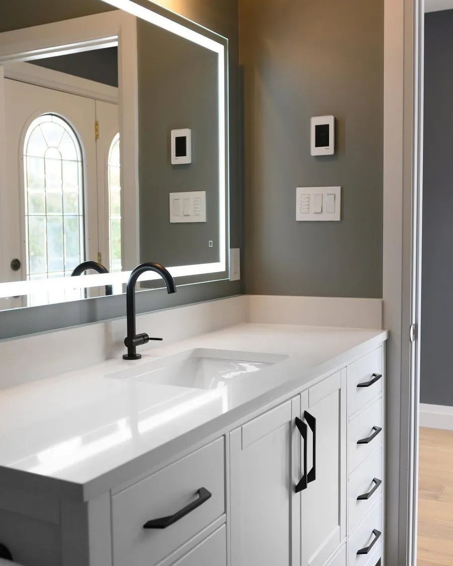 Bathroom remodeled by Black Rock Remodeling, Fairfield County, Connecticut (15)