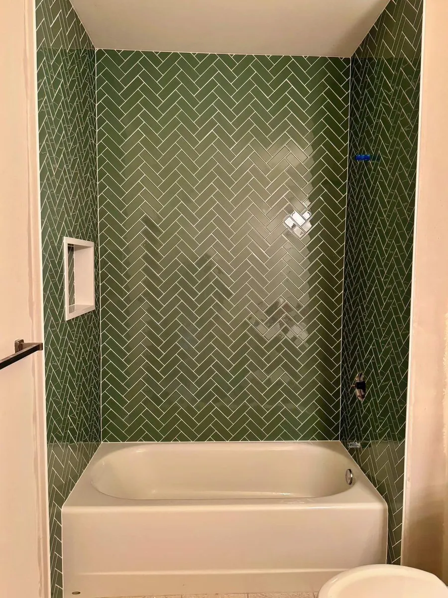 Bathroom remodeled by Black Rock Remodeling, Fairfield County, Connecticut (26)