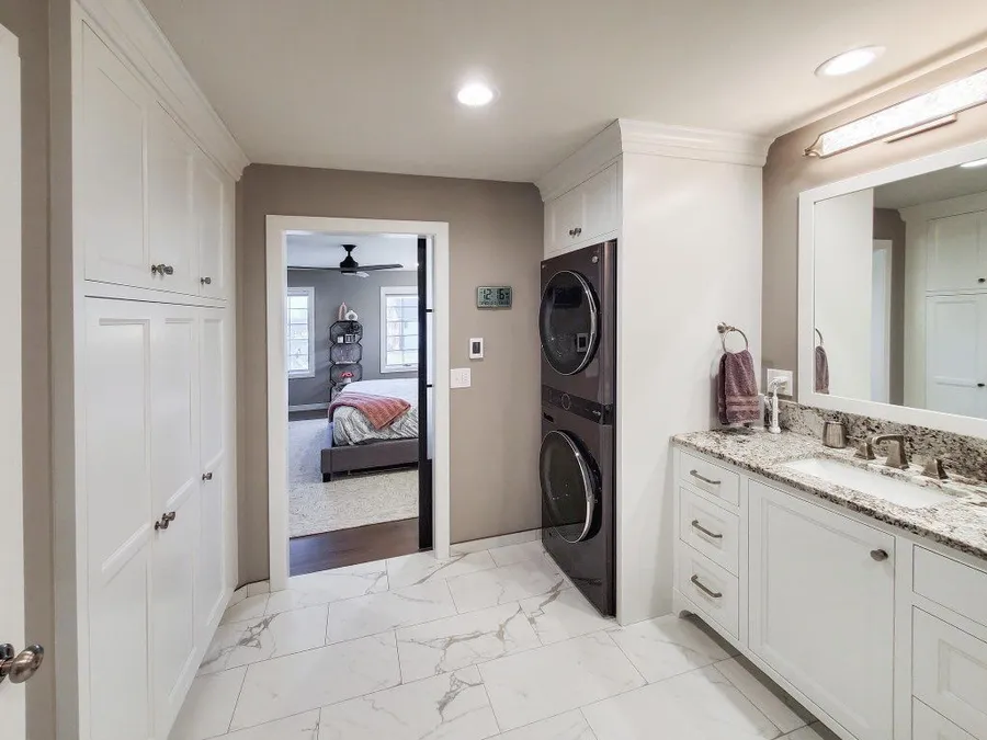 Bathroom remodeled by Black Rock Remodeling, Fairfield County, Connecticut (39)